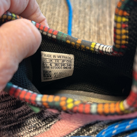 Adidas NMD x Pharrell Williams (Human Race) - Picture 9 of 9